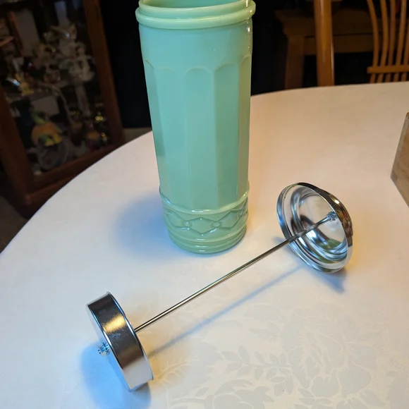 Retro Green Glass Canister with Silver Lid - Picture 4 of 5